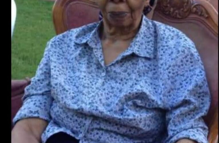 Granny Beatrice  Ntsanwisi  has passed on