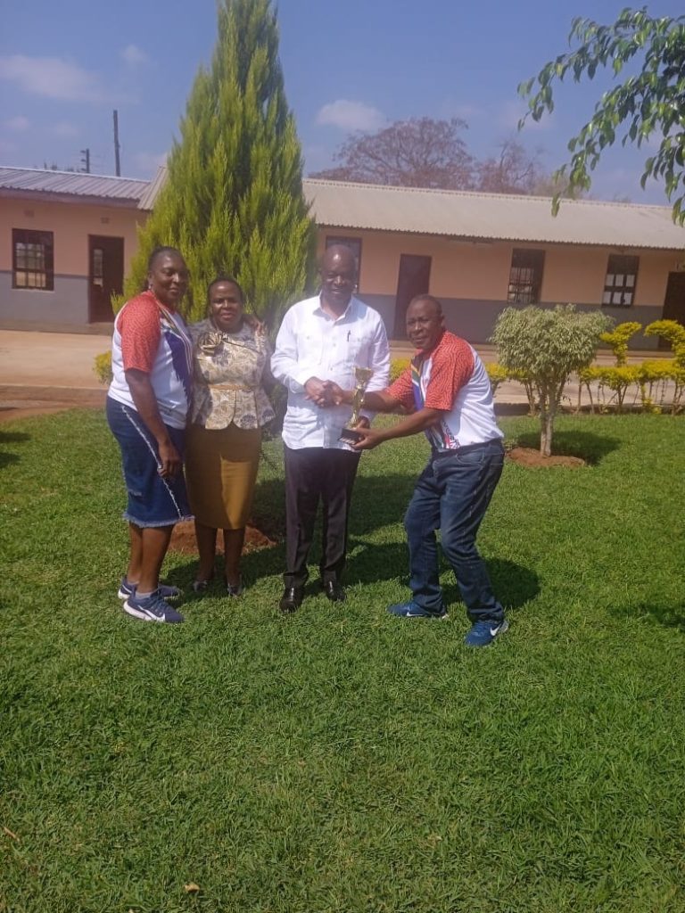 From left to right: Khodobi primary netball coach Titswalo Mabedlhe, Collins Chabane speaker Thina Mbedzi, Collins Chabane mayor Shadrack Maluleke and Khodobi school principal Levin Mashila